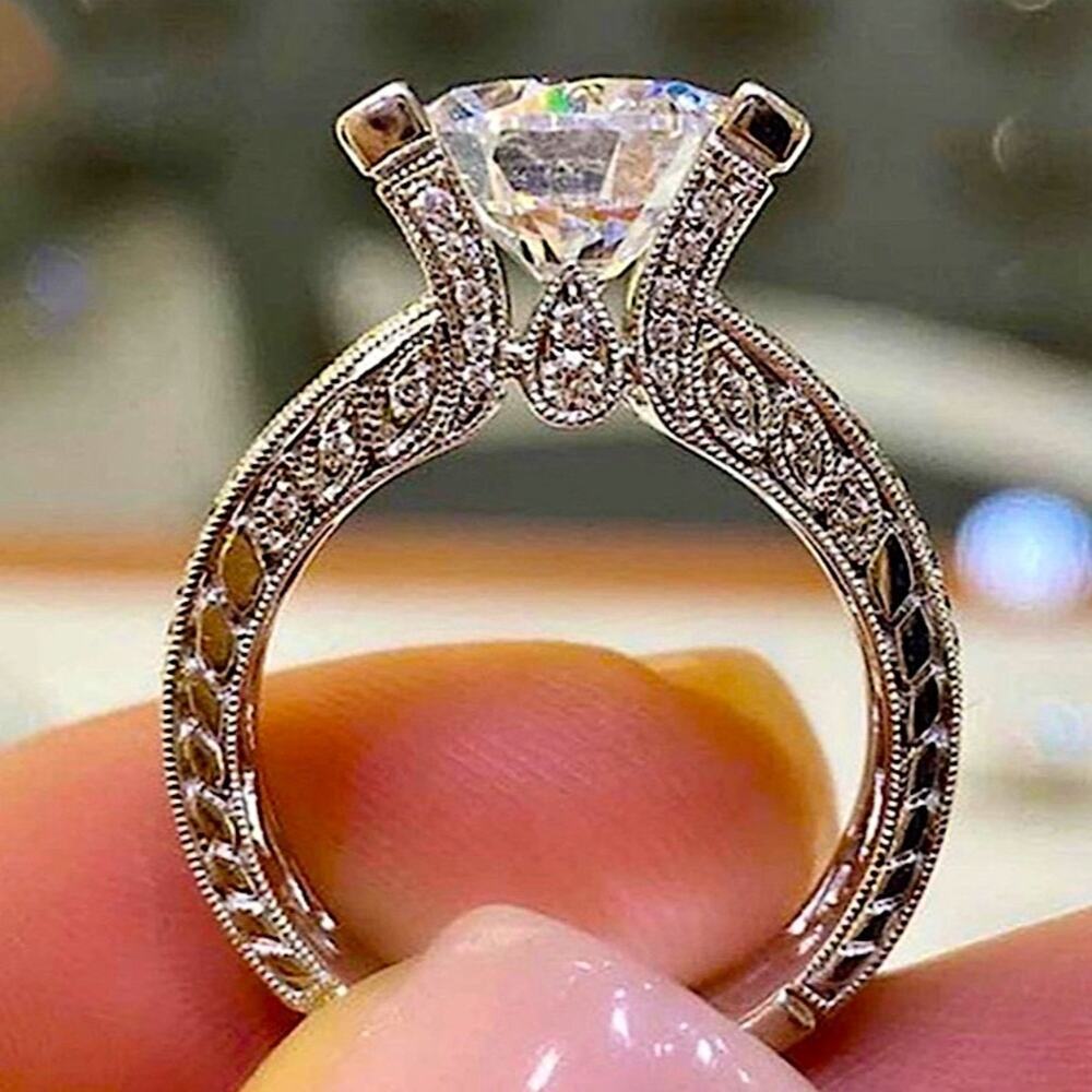 STERLING SILVER DIAMOND RING - Picture 5 of 9